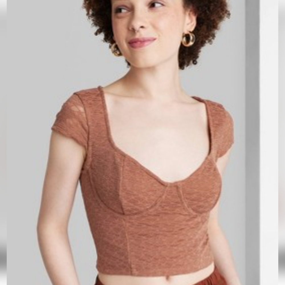 WILD FABLE WOMEN'S  LIGHT BROWN SHORT SLEEVE LACE BUSSTIER T-SHIRT. MED/ NWT